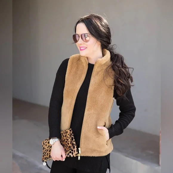 J.Crew Excursion Plush Vest. Color: Golden Tan Size Small Vest - Picture 2 of 8